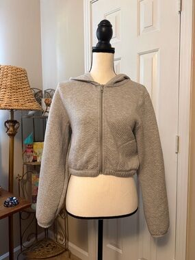 Aerie Offline Cropped Light Gray Quilted Zip Hoodie sz m